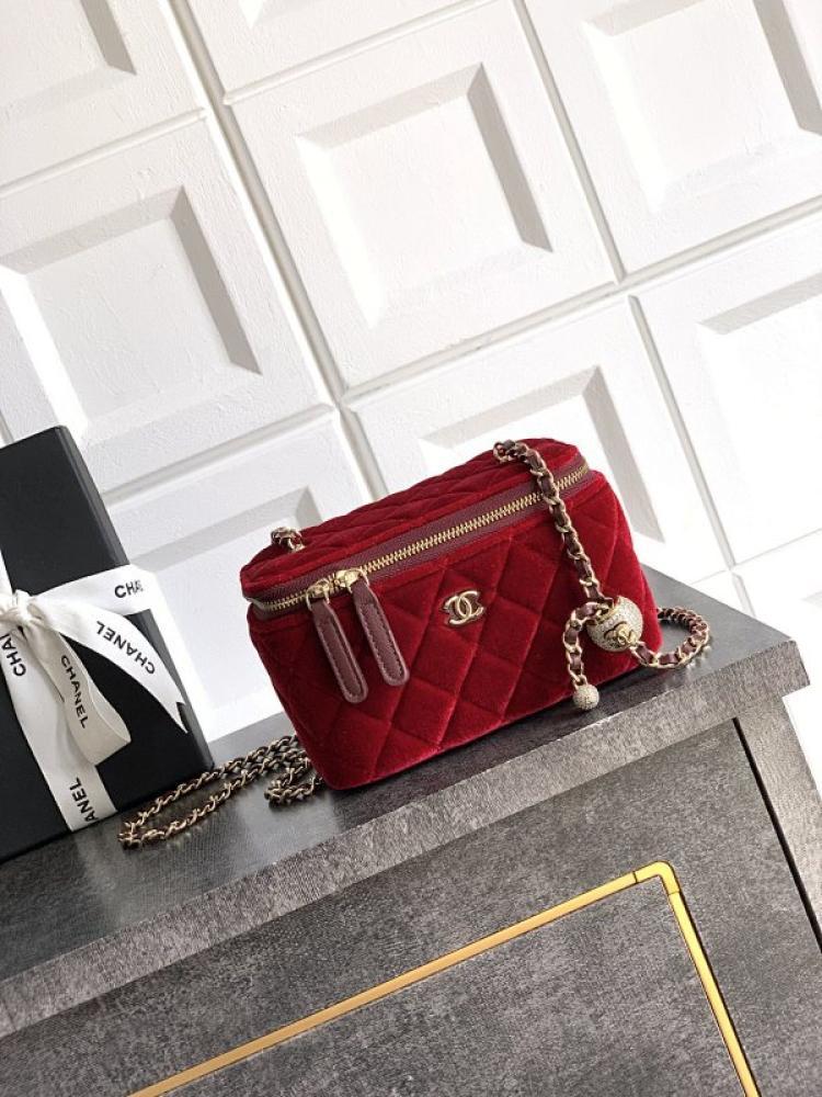 Alma Gold Wallet