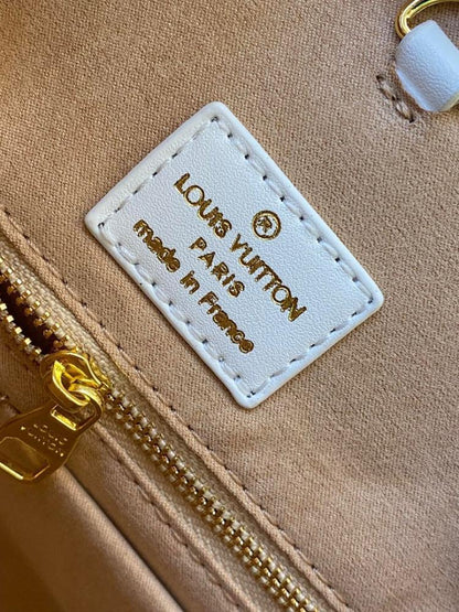 Classic Elegant Printed Leather Bag