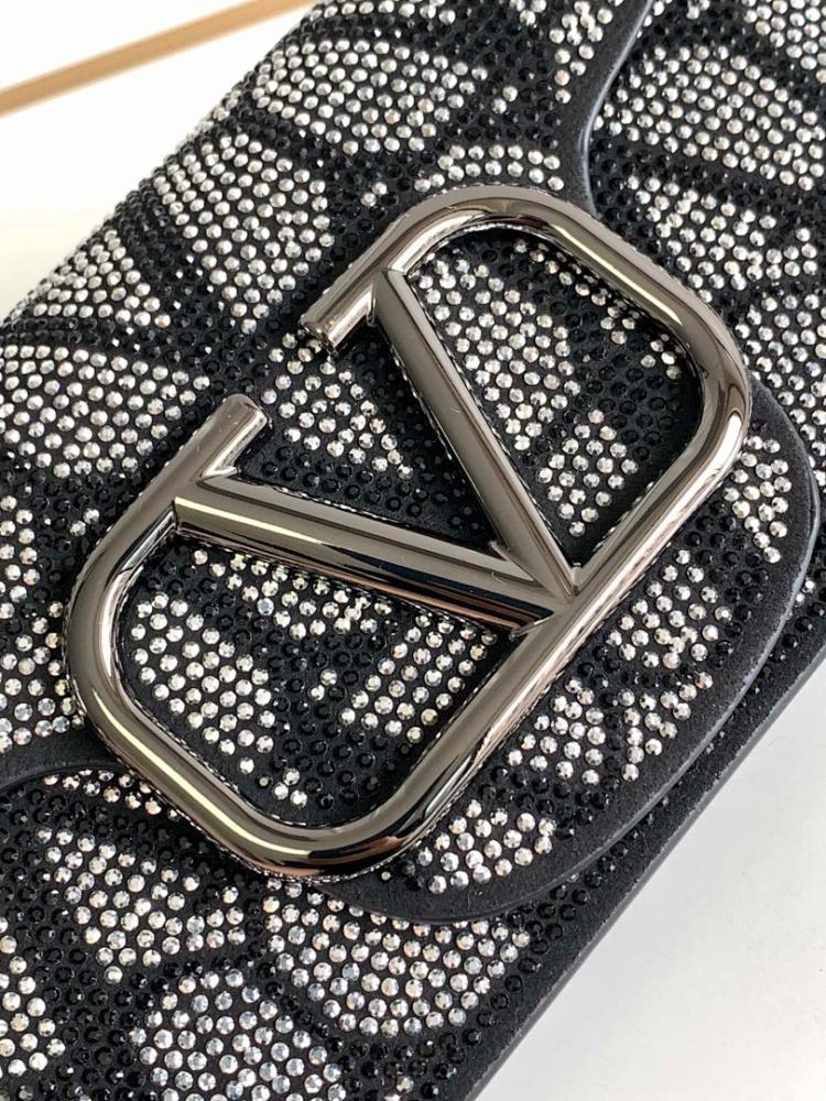Stylish Refined Quilted Lambskin Shoulder Bag