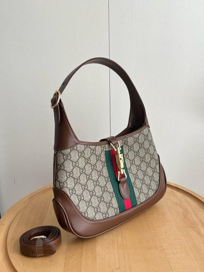 Modern Refined Leather Shoulder Bag