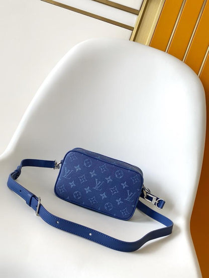 Alma Leather Crossbody Bag