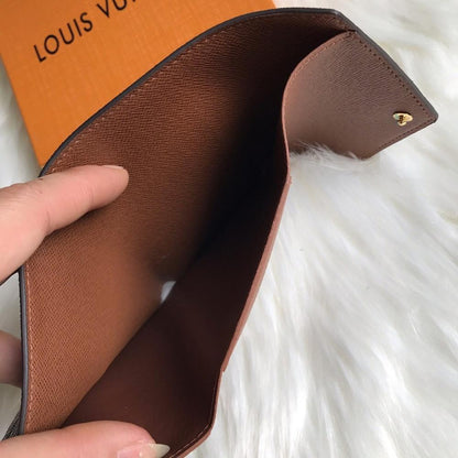 Classic Elegant Leather Wallet