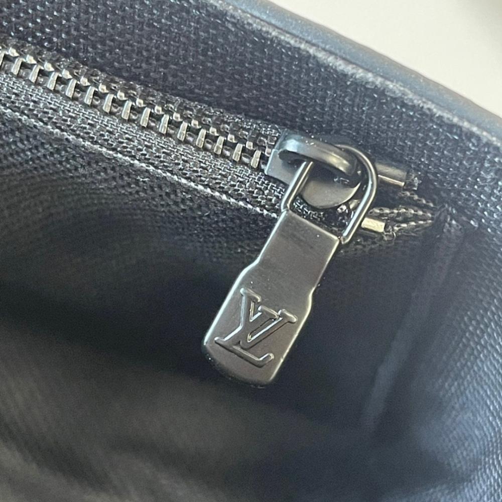 Stylish Monogram Leather Shoulder Bag – Limited Edition