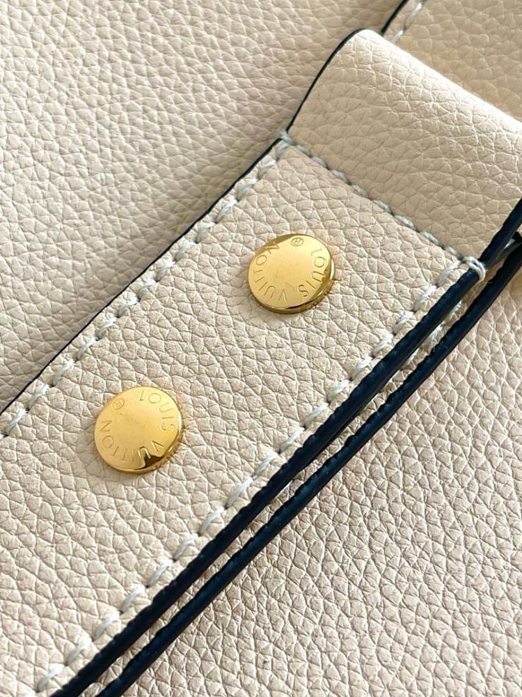 Classic Elegant Gold Calfskin Bucket Bag