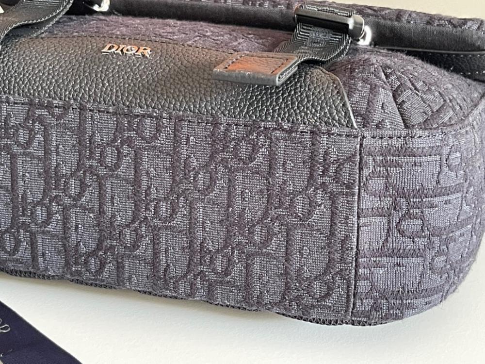 Classic Luxury Black Quilted Jacquard Shoulder Bag – Limited Edition