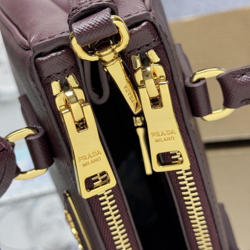 Gold Leather Shoulder Bag