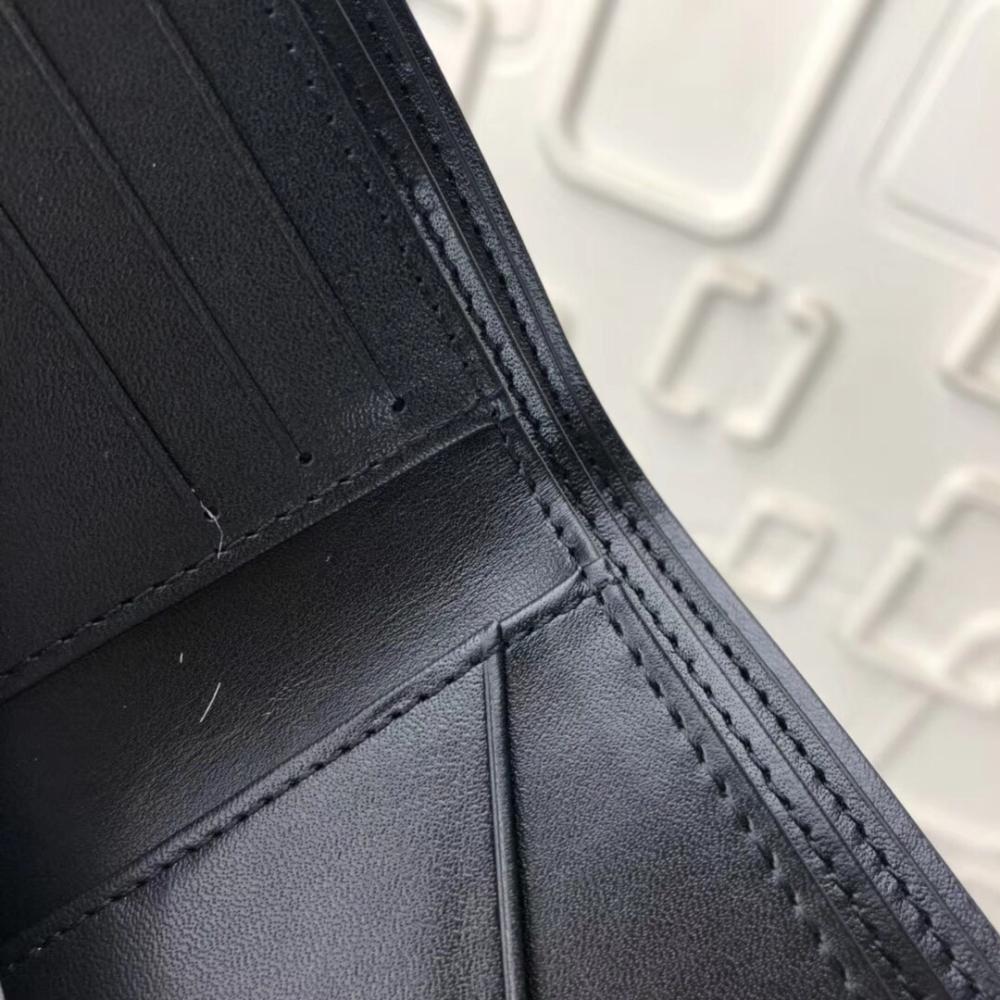 Elegant Wallet