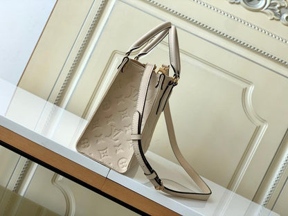 Modern Elegant Leather Shoulder Bag