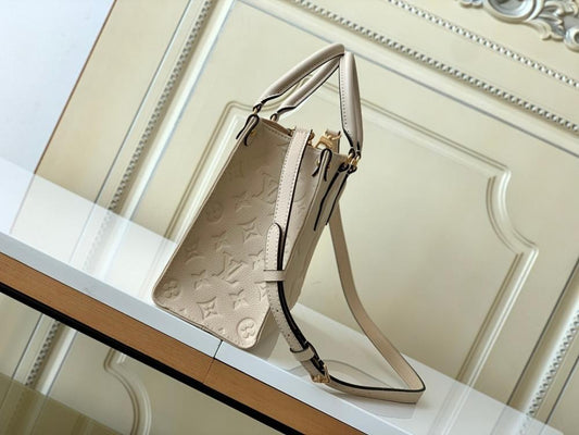 Modern Elegant Leather Shoulder Bag