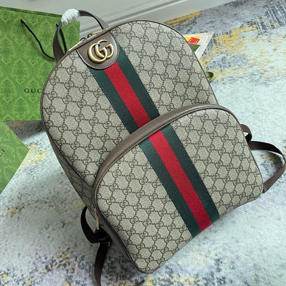 Modern Italian-Inspired Shoulder Bag