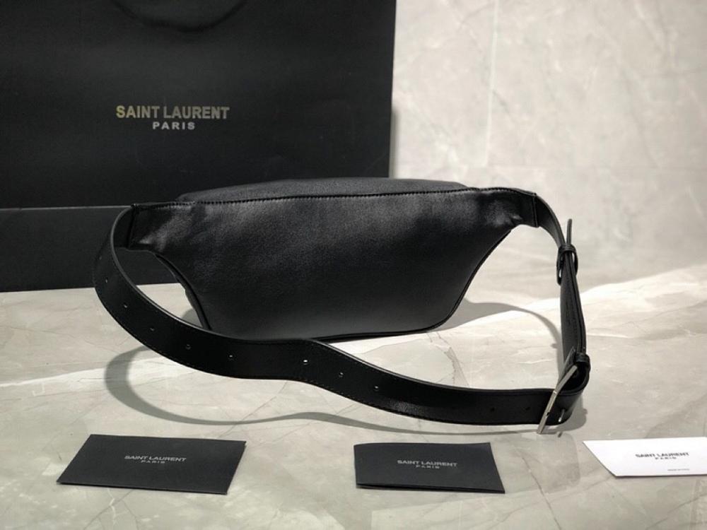 Arco Black Leather Bag