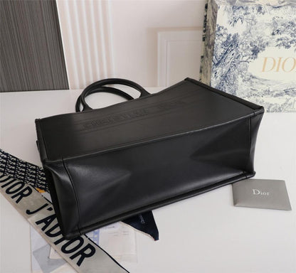Italian-Inspired Luxury Leather Bag