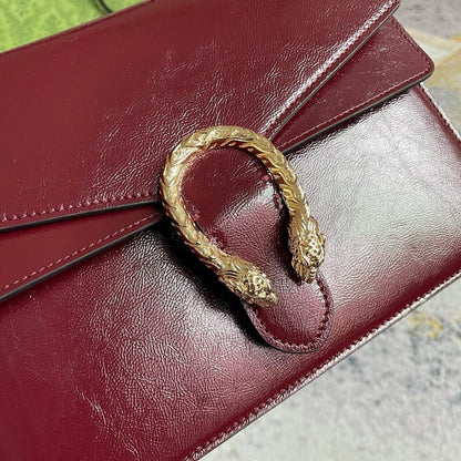 Luxury Crossbody Bag – Limited Edition