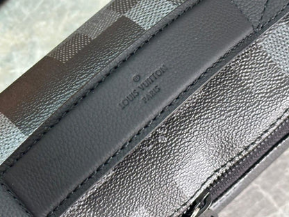 Stylish Shoulder Bag – Limited Edition