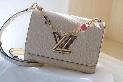 Twist Leather Shoulder Bag