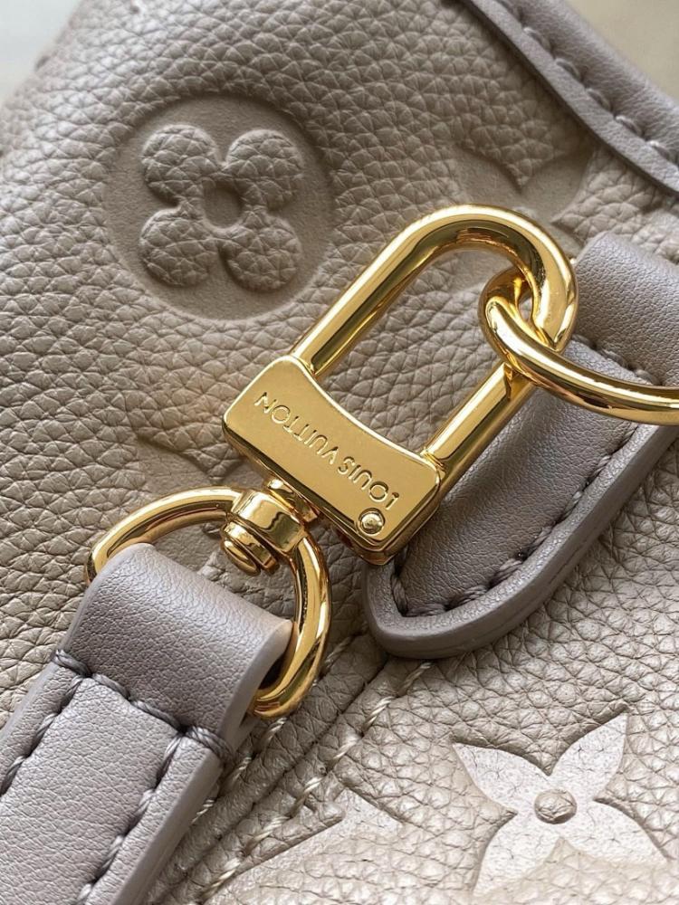 Modern Leather Shoulder Bag