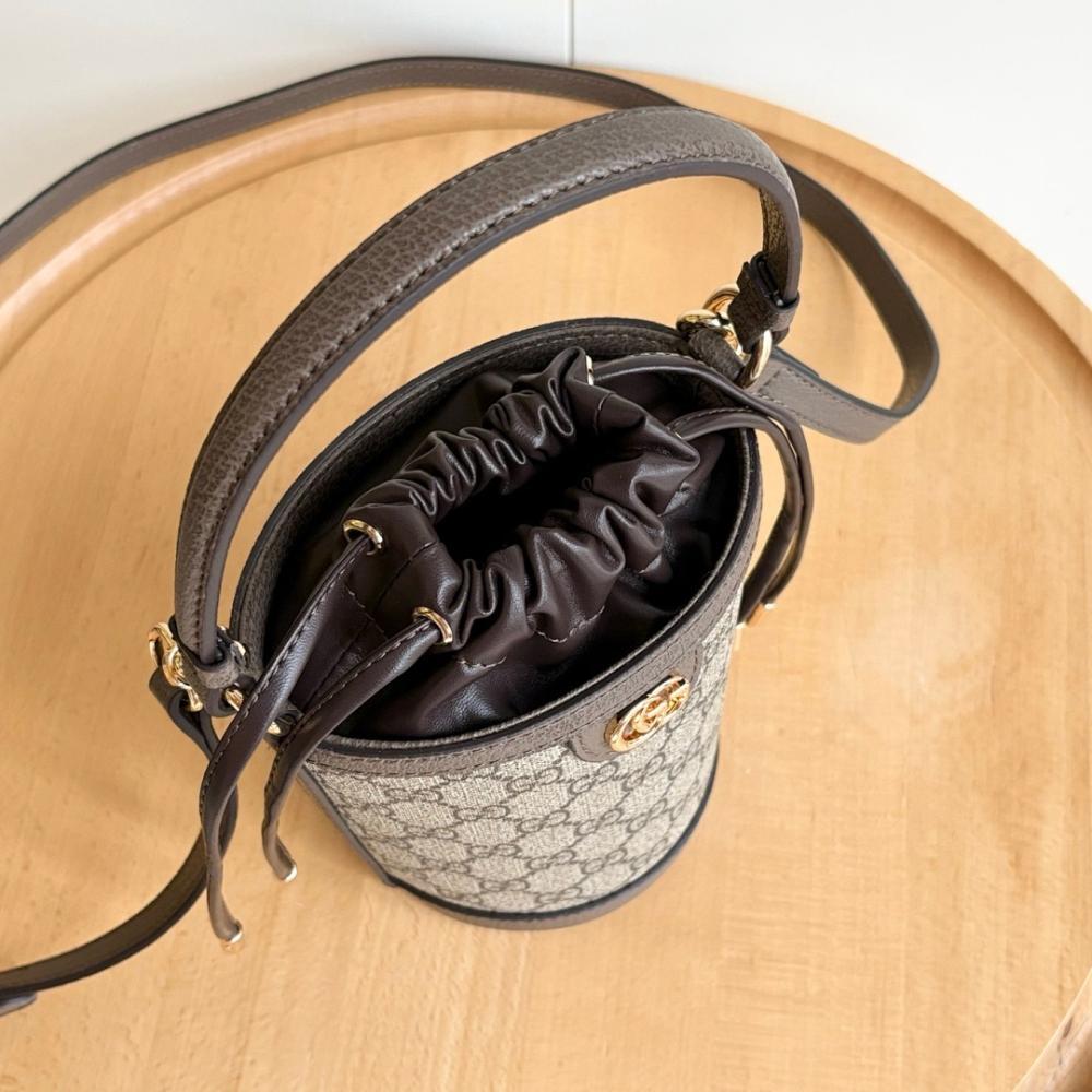 Ophidia Shoulder Bag