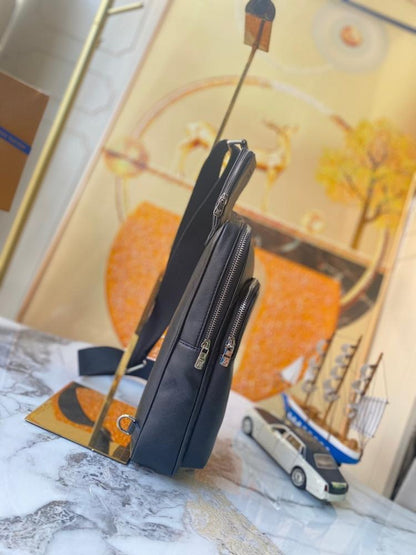 Classic Modern Shoulder Bag