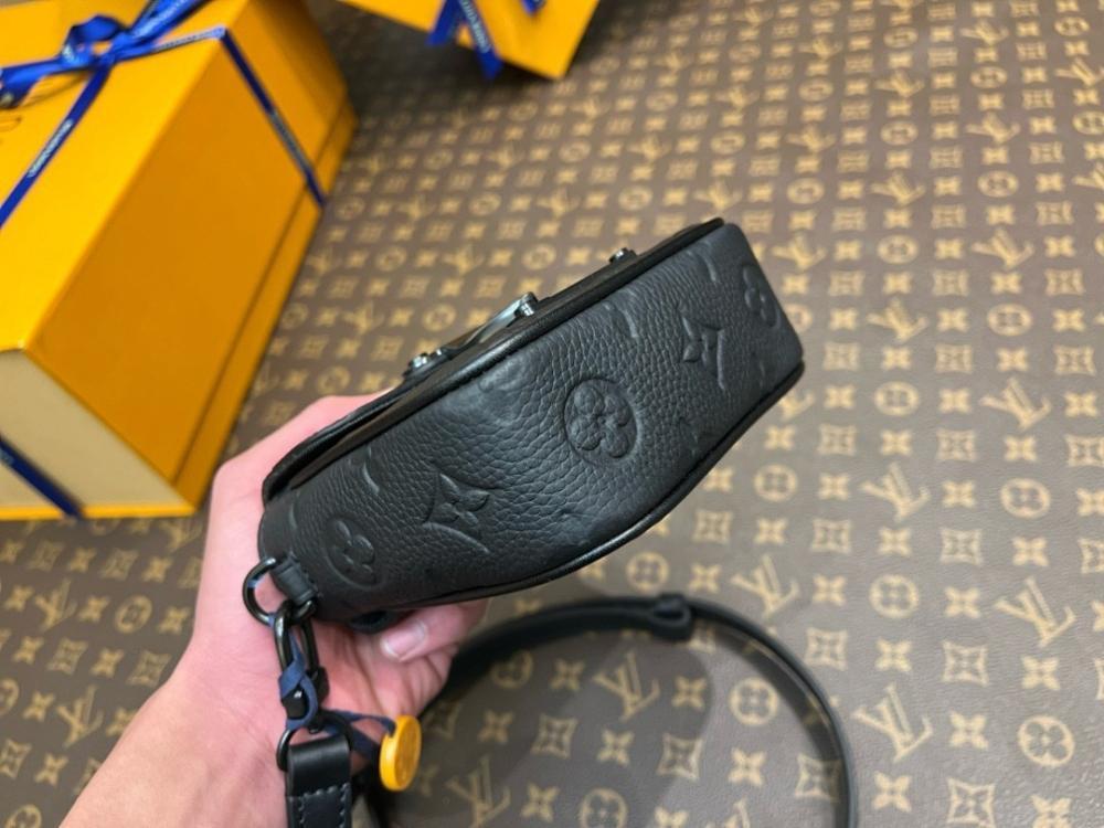 Modern Luxury Leather Shoulder Bag
