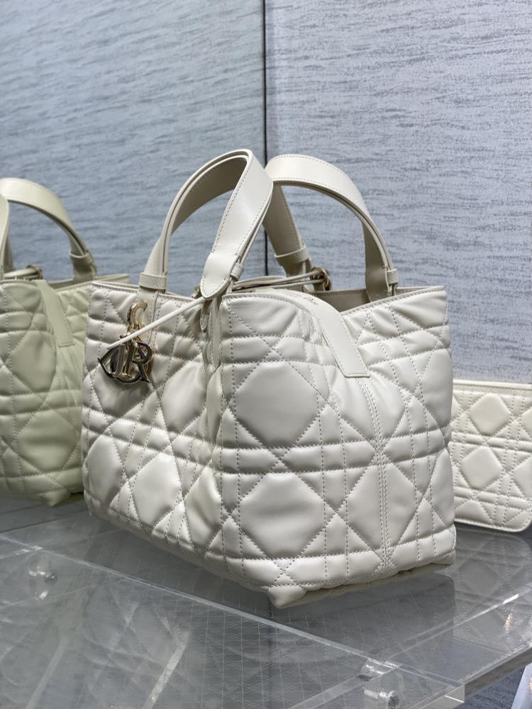 Alma Leather Top Handle Bag