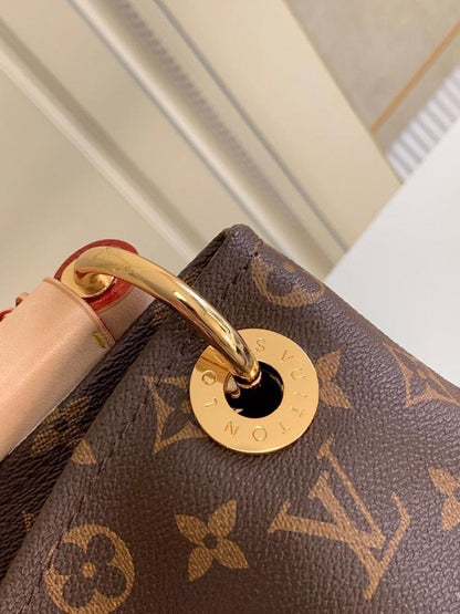 Stylish Gold Leather Top Handle Bag – Special Edition