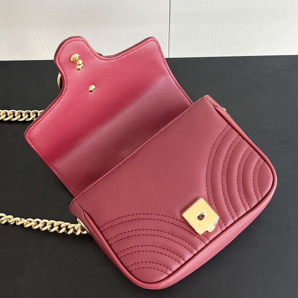GG Marmont Gold Leather Shoulder Bag