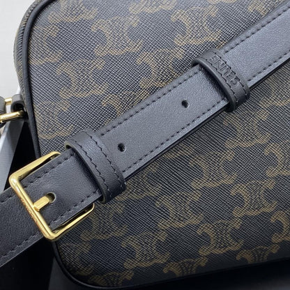 Classic Shoulder Bag