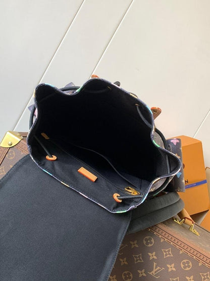 Classic Italian-Inspired Shoulder Bag