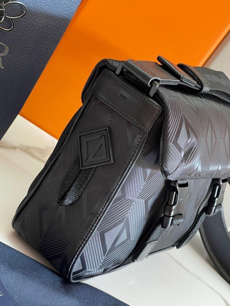 Stylish Black Quilted Leather Shoulder Bag – Limited Edition