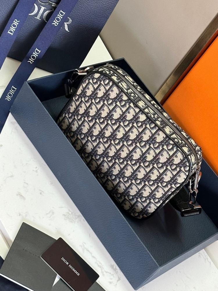 Saddle Printed Jacquard Shoulder Bag