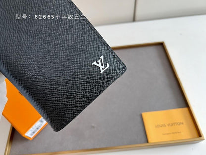 Modern Refined Wallet