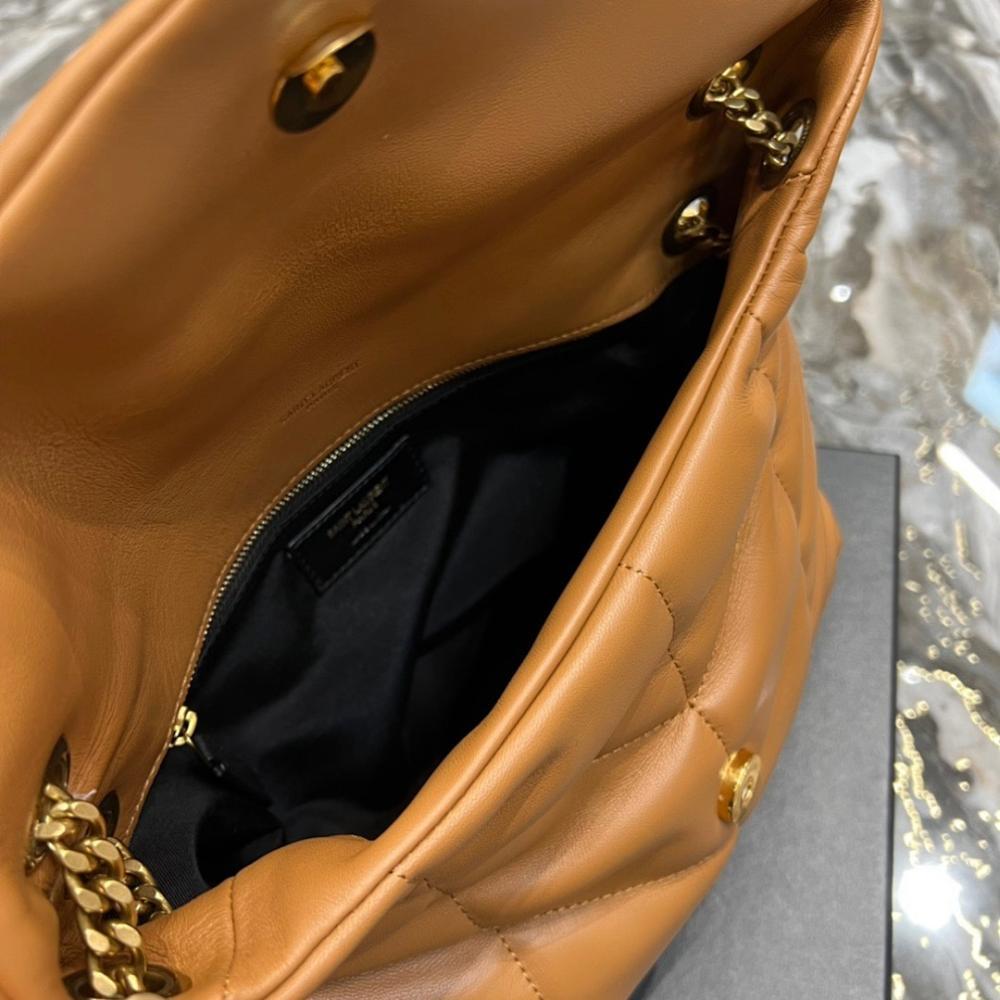 Stylish Quilted Lambskin Shoulder Bag – Limited Edition