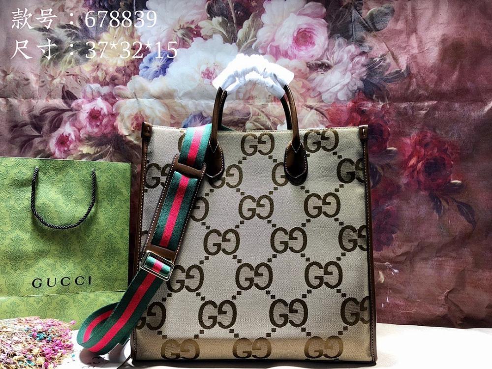 Luxury Refined Shoulder Bag