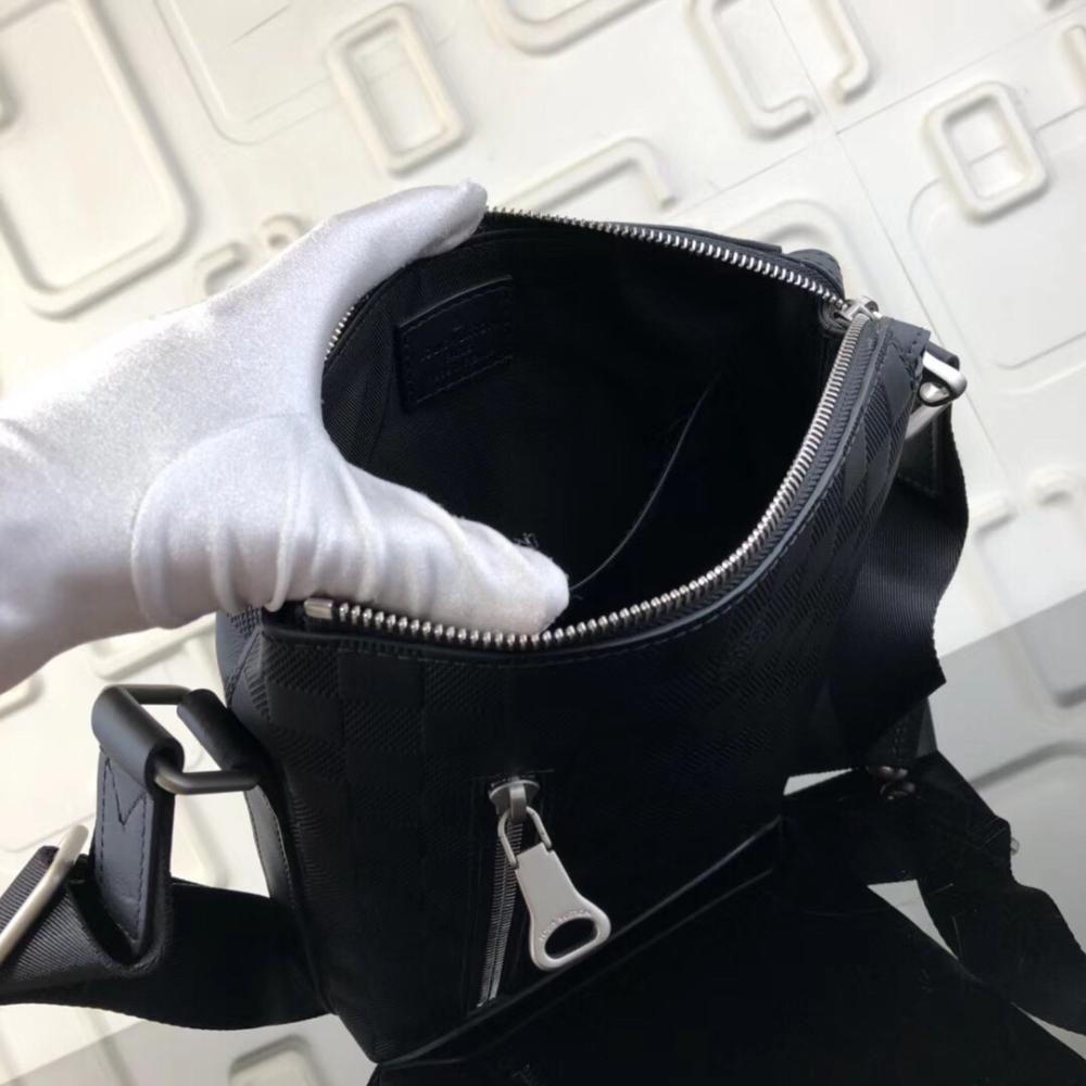 Messenger Bag