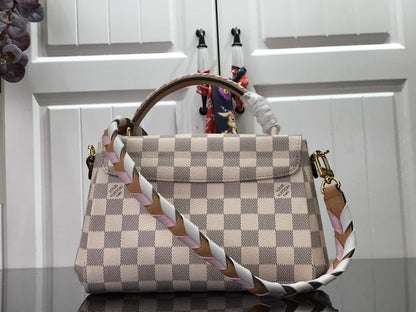 Elegant Leather Top Handle Bag