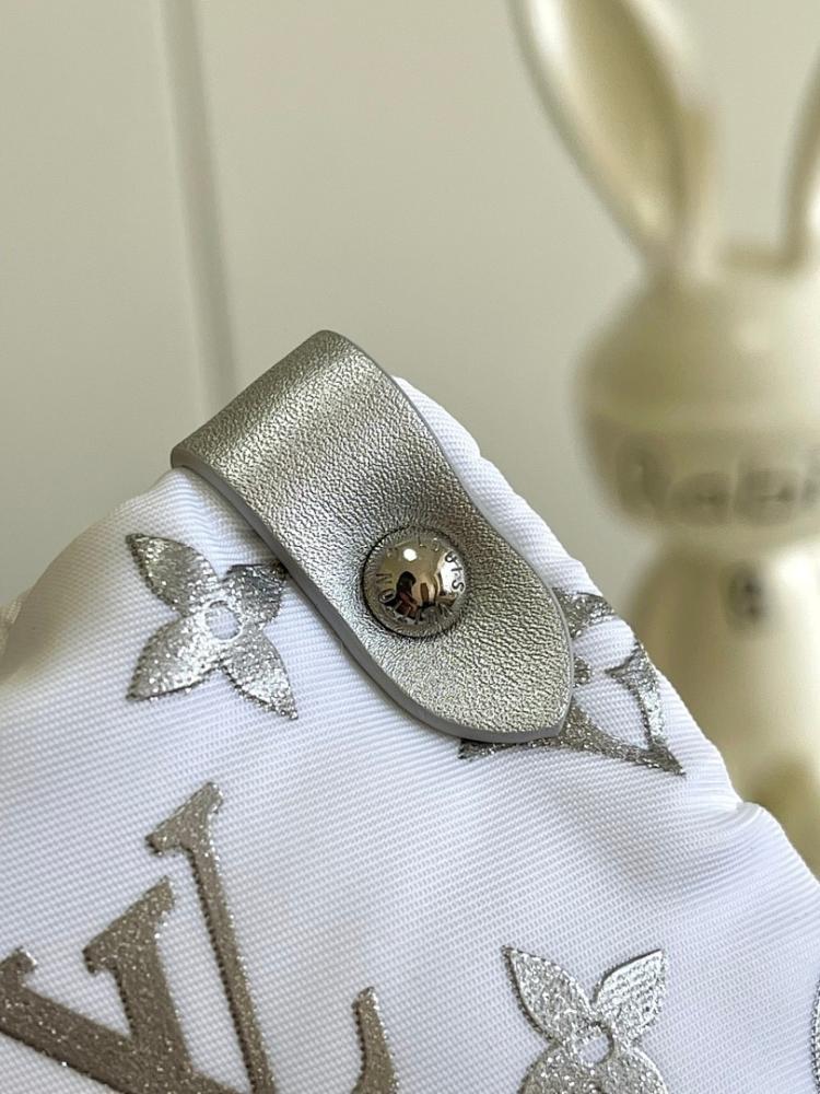 Modern Luxury Silver Nylon Shoulder Bag – Limited Edition