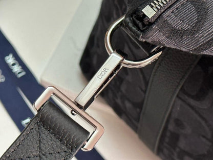 Stylish Black Printed Leather Shoulder Bag – Special Edition