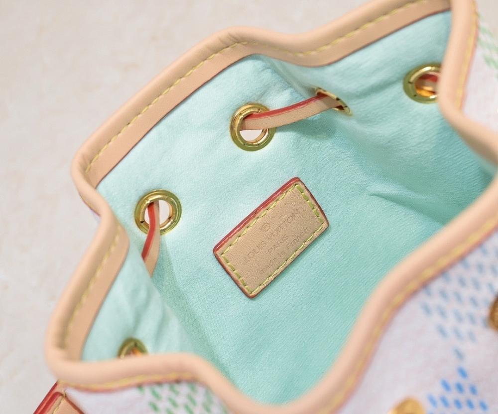 Modern Stylish Leather Shoulder Bag
