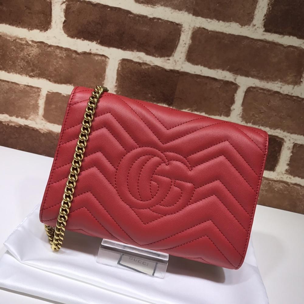 Classic Shoulder Bag