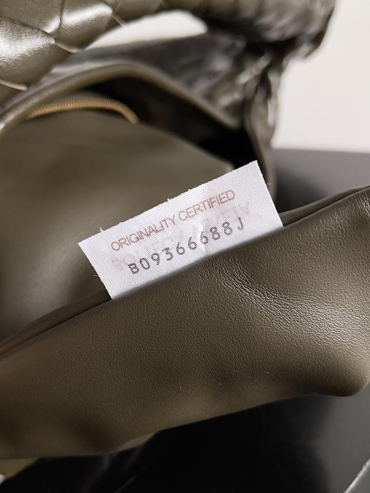 Arco Leather Top Handle Bag