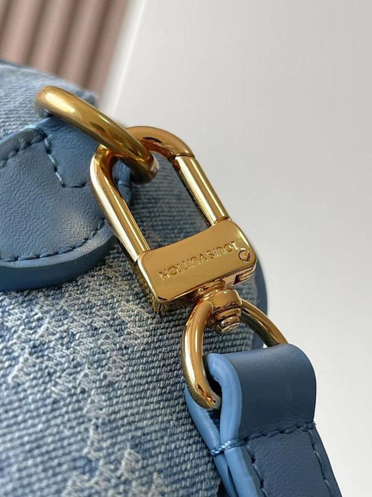 Luxury Refined Crossbody Bag
