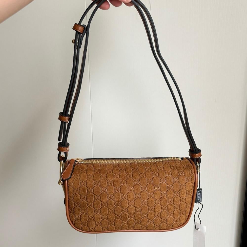 Stylish Crossbody Bag – Limited Edition