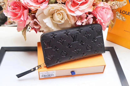 Luxury Leather Crossbody Bag – Special Edition