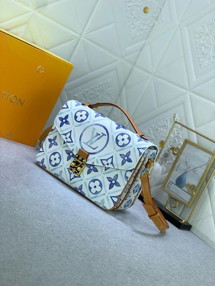 Elegant Stylish Shoulder Bag