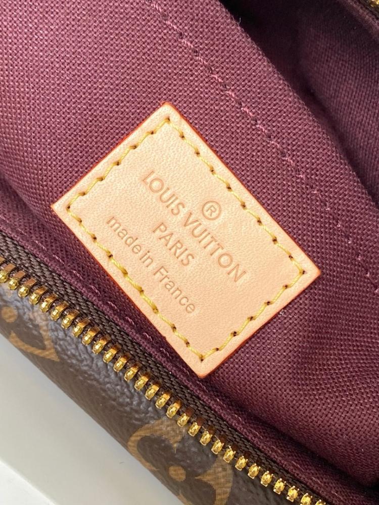 Modern Leather Shoulder Bag – Limited Edition