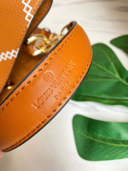 Modern Leather Bucket Bag – Special Edition