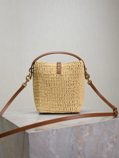 Raffia Shoulder Bag
