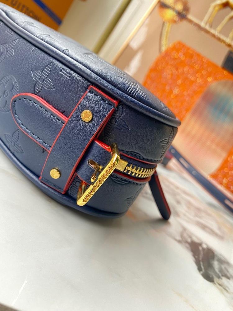 Luxury Canvas Shoulder Bag – Limited Edition