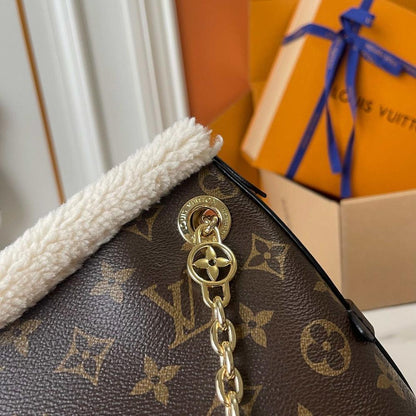Modern Italian-Inspired Lambskin Shoulder Bag