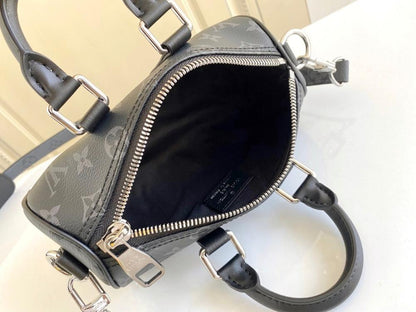 Modern Elegant Canvas Travel Bag